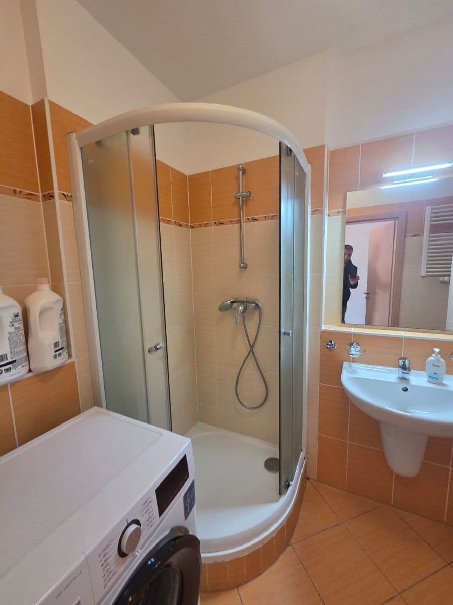 Pronájem bytu 1+kk 29 m², Miloše Havla, Praha, Praha Pronájem bytu 1+kk 29 m², Miloše Havla, Praha, Praha