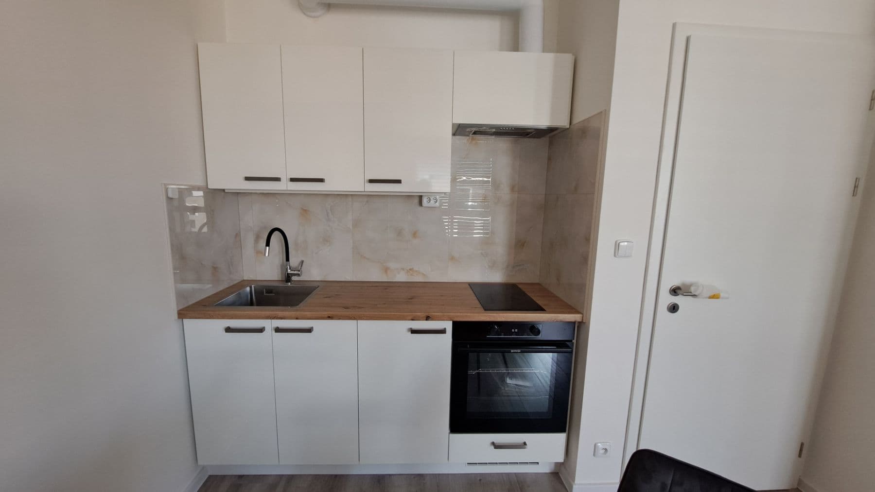 Pronájem bytu 1+kk 34 m², Stočesova, Praha, Praha Pronájem bytu 1+kk 34 m², Stočesova, Praha, Praha
