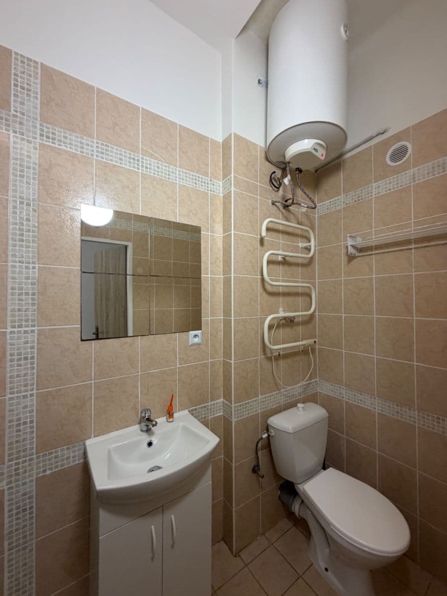 Pronájem bytu 1+kk 33 m², Sevastopolská, Praha, Praha Pronájem bytu 1+kk 33 m², Sevastopolská, Praha, Praha