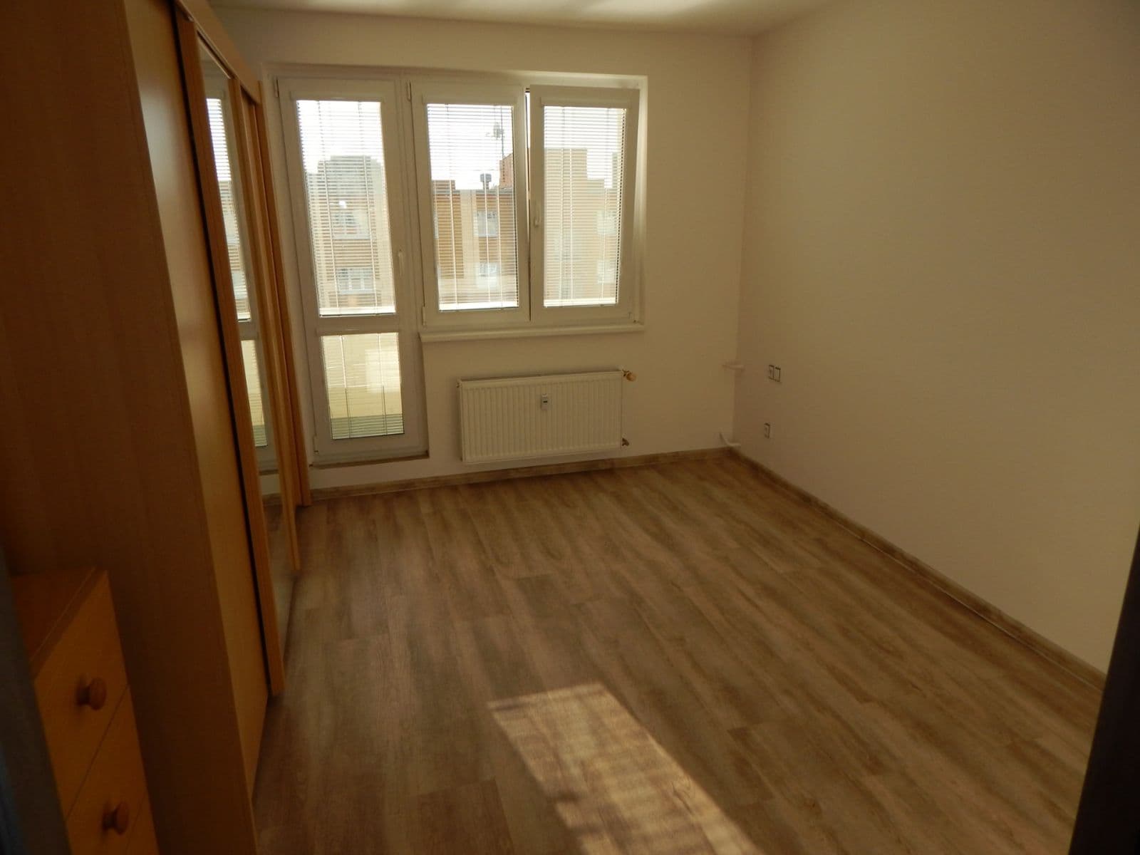 Pronájem bytu 2+1 53 m², Senegalská, Praha, Praha Pronájem bytu 2+1 53 m², Senegalská, Praha, Praha