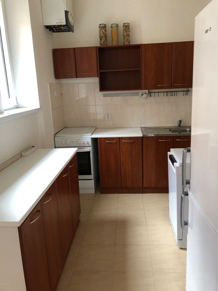 Pronájem bytu 2+1 65 m², Tusarova, Praha, Praha Pronájem bytu 2+1 65 m², Tusarova, Praha, Praha