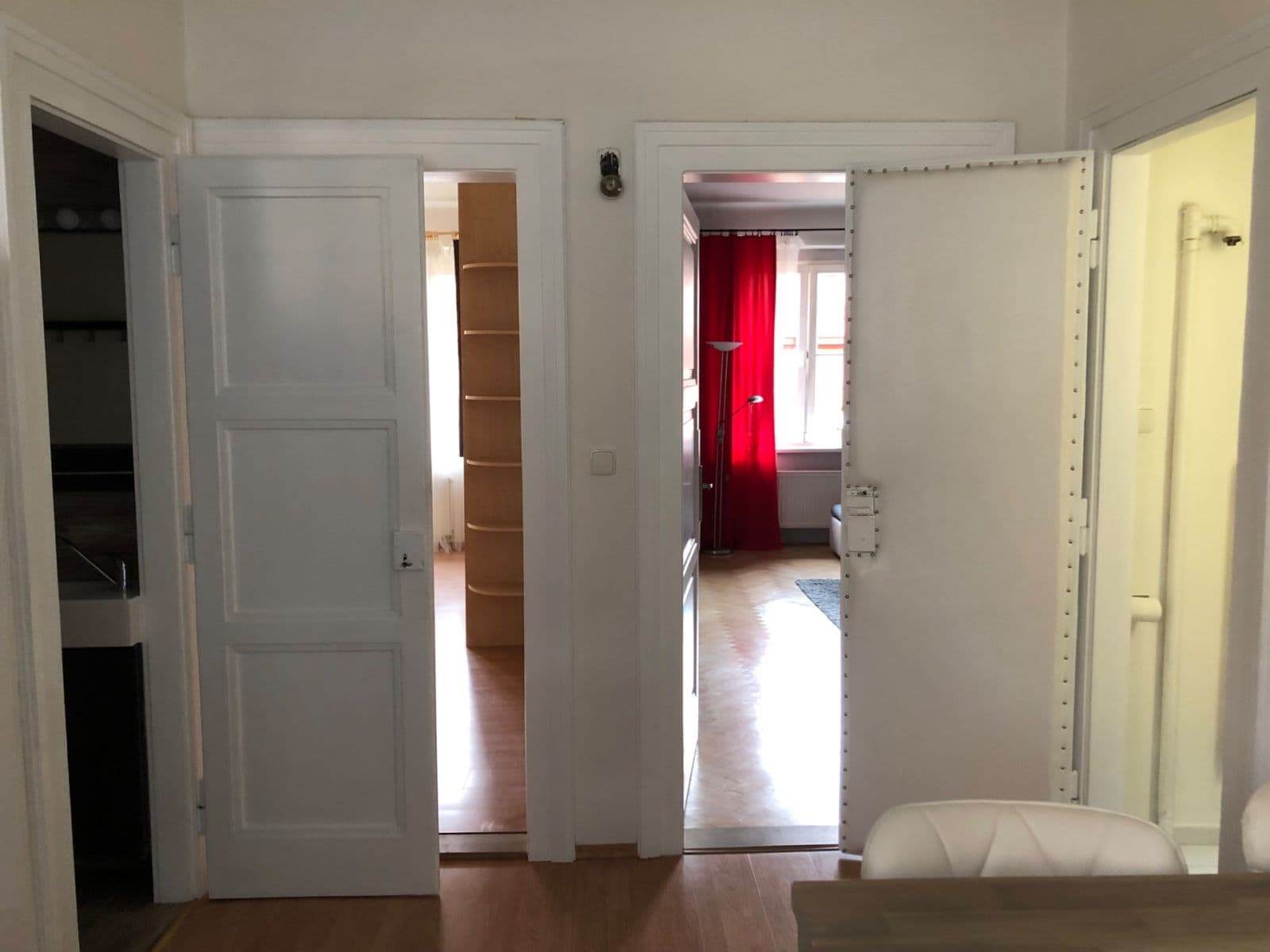 Pronájem bytu 2+1 65 m², Tusarova, Praha, Praha Pronájem bytu 2+1 65 m², Tusarova, Praha, Praha