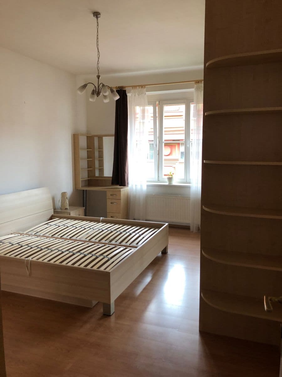 Pronájem bytu 2+1 65 m², Tusarova, Praha, Praha Pronájem bytu 2+1 65 m², Tusarova, Praha, Praha