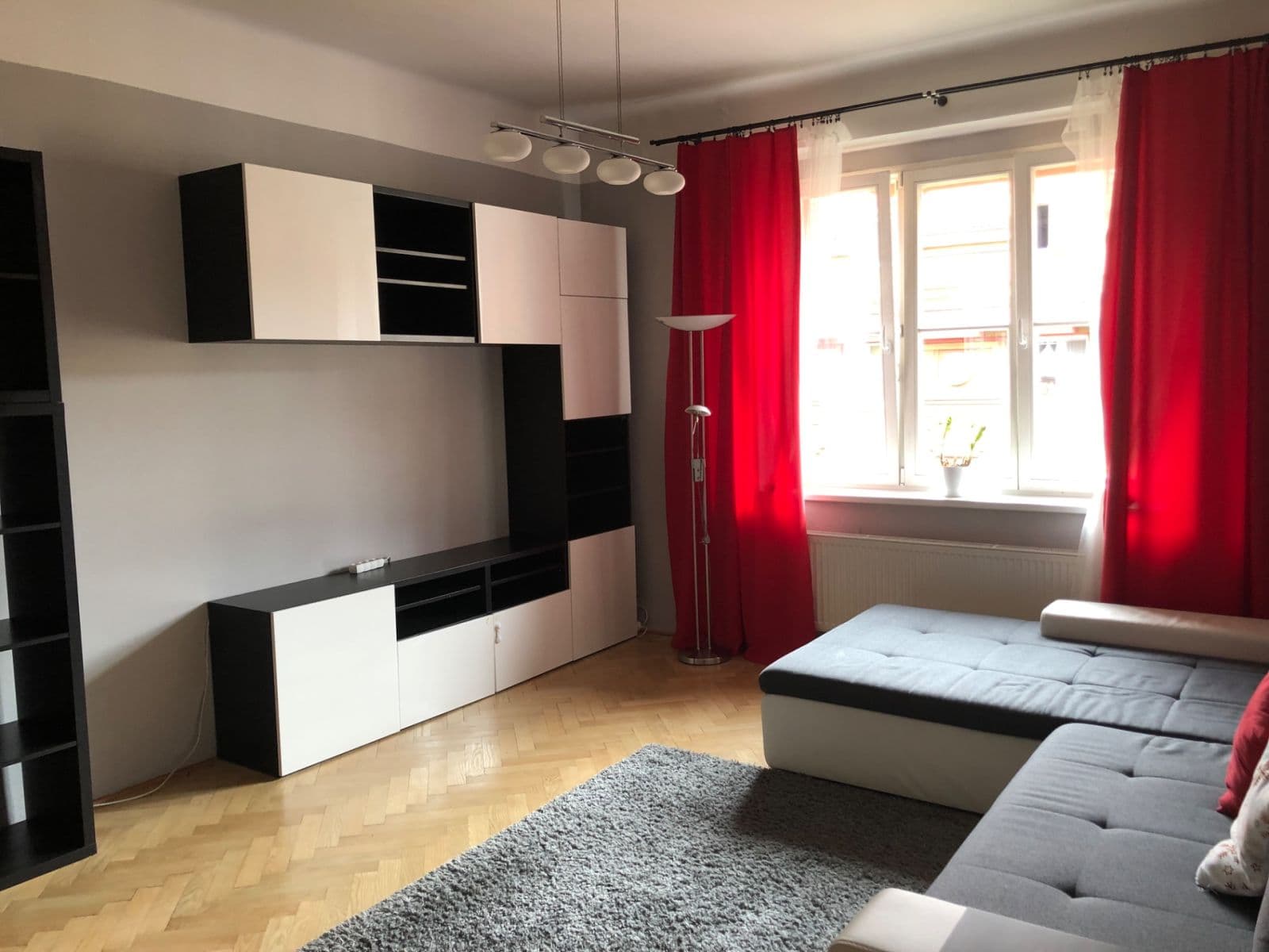 Pronájem bytu 2+1 65 m², Tusarova, Praha, Praha Pronájem bytu 2+1 65 m², Tusarova, Praha, Praha