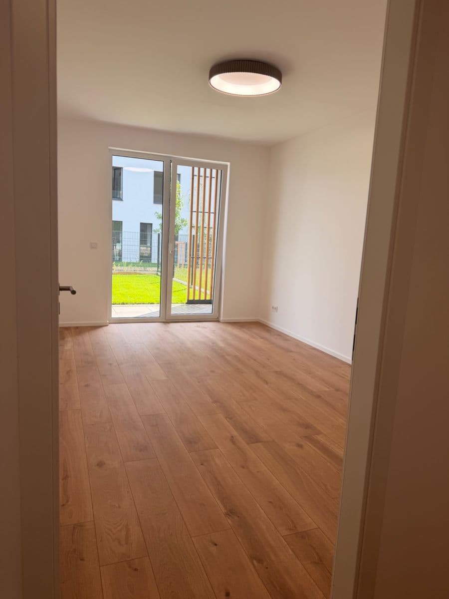 Pronájem bytu 2+kk 62 m², V. Kratochvíla, Kladno, Středočeský kraj Pronájem bytu 2+kk 62 m², V. Kratochvíla, Kladno, Středočeský kraj