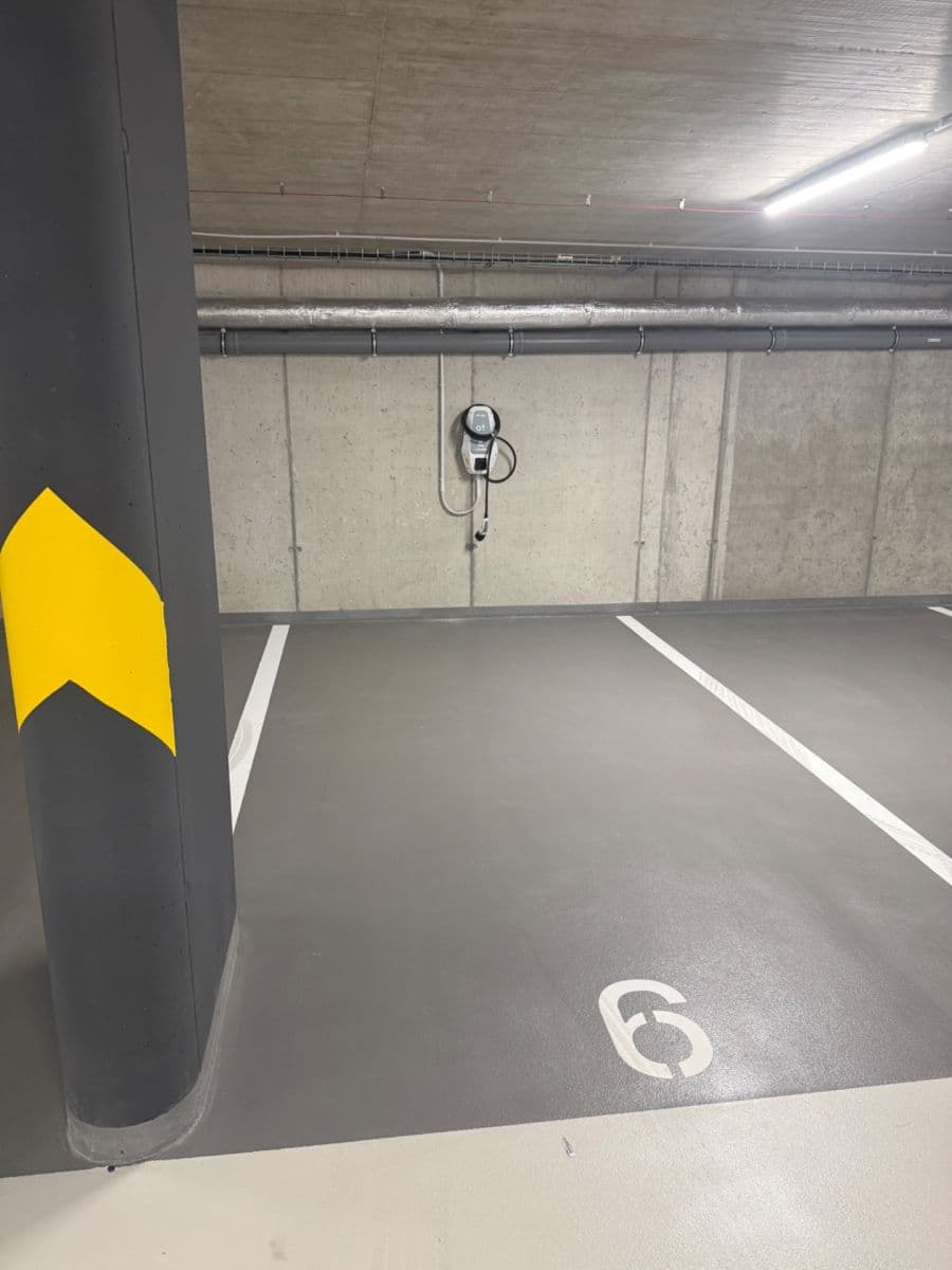 Pronájem bytu 2+kk 62 m², V. Kratochvíla, Kladno, Středočeský kraj Pronájem bytu 2+kk 62 m², V. Kratochvíla, Kladno, Středočeský kraj