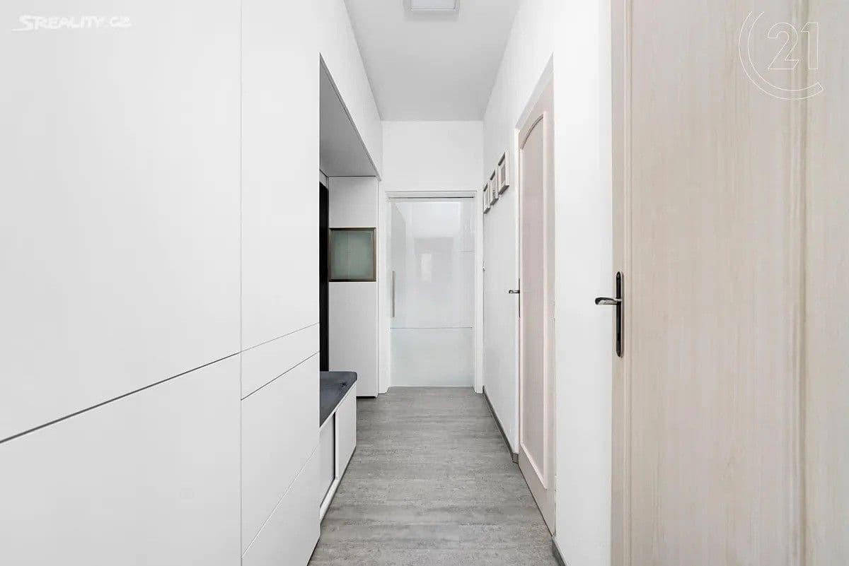 Pronájem bytu 2+1 54 m², Provazníkova, Brno, Jihomoravský kraj Pronájem bytu 2+1 54 m², Provazníkova, Brno, Jihomoravský kraj