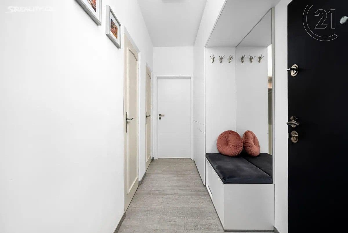 Pronájem bytu 2+1 54 m², Provazníkova, Brno, Jihomoravský kraj Pronájem bytu 2+1 54 m², Provazníkova, Brno, Jihomoravský kraj