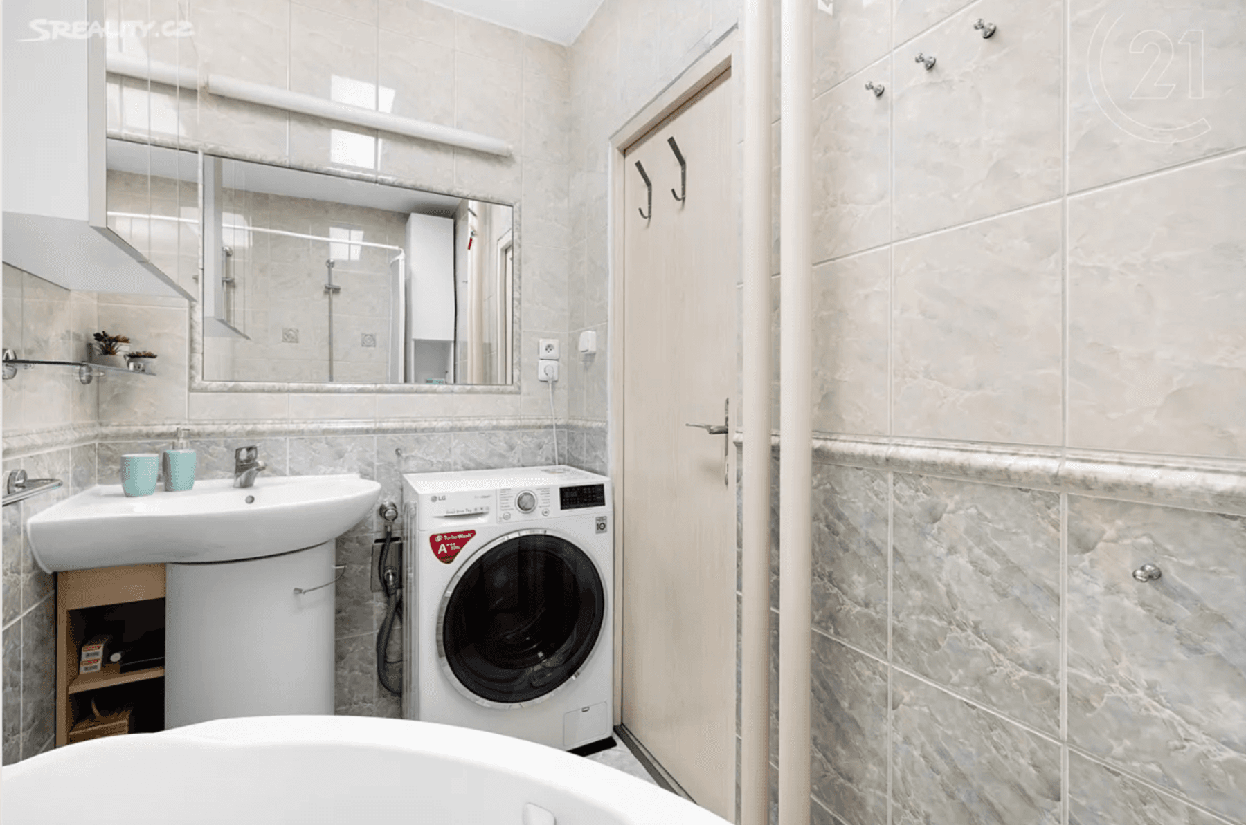 Pronájem bytu 2+1 54 m², Provazníkova, Brno, Jihomoravský kraj Pronájem bytu 2+1 54 m², Provazníkova, Brno, Jihomoravský kraj