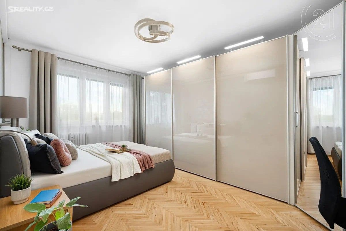 Pronájem bytu 2+1 54 m², Provazníkova, Brno, Jihomoravský kraj Pronájem bytu 2+1 54 m², Provazníkova, Brno, Jihomoravský kraj
