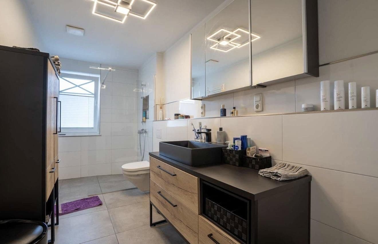Prodej bytu 3+1 126 m², Bümmersteder Tredde 182, Oldenburg, Dolní Sasko Prodej bytu 3+1 126 m², Bümmersteder Tredde 182, Oldenburg, Dolní Sasko