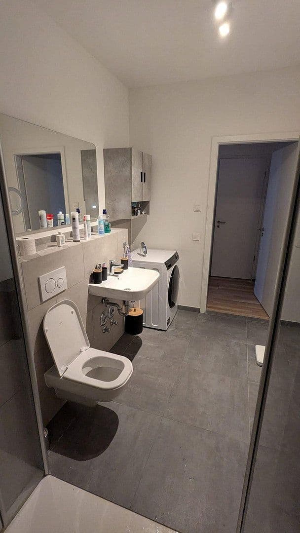 Pronájem bytu 2+1 44 m², Parkstr., Berlin, Berlín Pronájem bytu 2+1 44 m², Parkstr., Berlin, Berlín