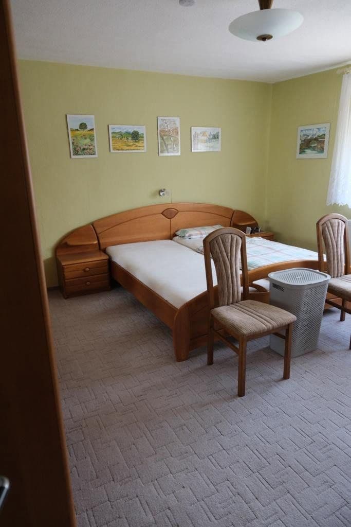 Prodej domu 200 m², pozemek 1.286 m², Zur Burg 10, Rabenstein/Fläming, Braniborsko Prodej domu 200 m², pozemek 1.286 m², Zur Burg 10, Rabenstein/Fläming, Braniborsko
