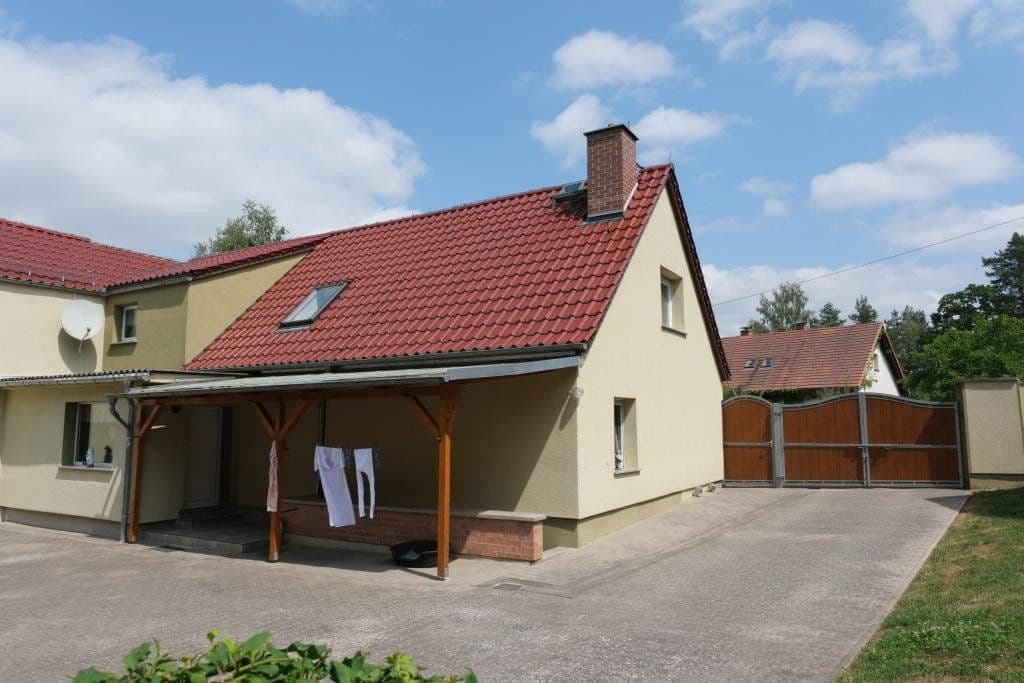 Prodej domu 200 m², pozemek 1.286 m², Zur Burg 10, Rabenstein/Fläming, Braniborsko Prodej domu 200 m², pozemek 1.286 m², Zur Burg 10, Rabenstein/Fläming, Braniborsko