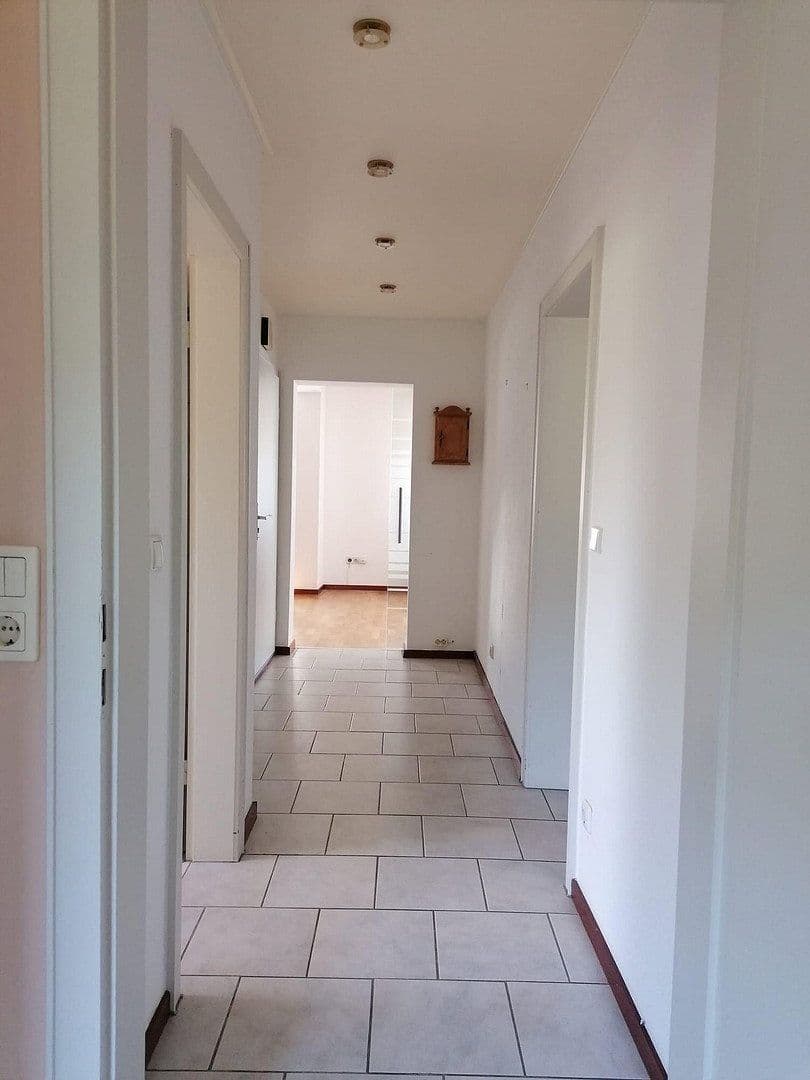 Prodej domu 180 m², pozemek 407 m², Voerde (Niederrhein), Severní Porýní-Vestfálsko Prodej domu 180 m², pozemek 407 m², Voerde (Niederrhein), Severní Porýní-Vestfálsko