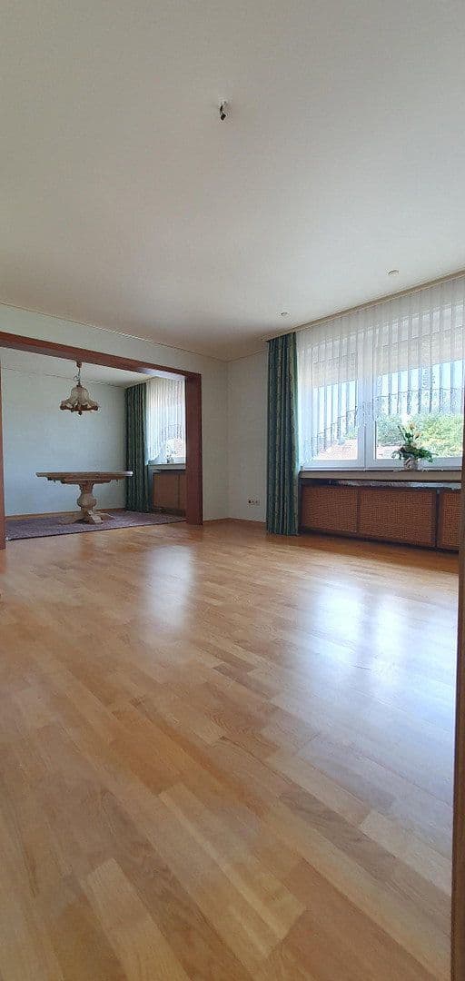 Prodej domu 180 m², pozemek 407 m², Voerde (Niederrhein), Severní Porýní-Vestfálsko Prodej domu 180 m², pozemek 407 m², Voerde (Niederrhein), Severní Porýní-Vestfálsko