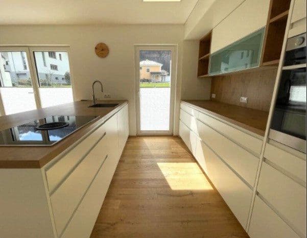 Prodej domu 103 m², pozemek 345 m², Gluandistraße, Vandans, Vorarlbersko Prodej domu 103 m², pozemek 345 m², Gluandistraße, Vandans, Vorarlbersko