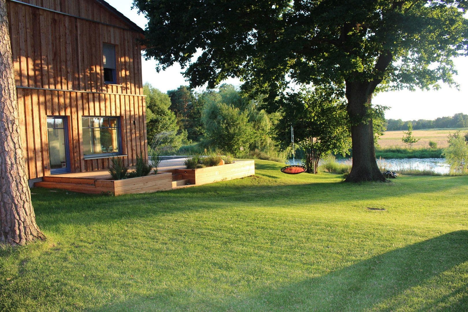 Prodej domu 220 m², pozemek 2.400 m², Am Spreeufer 40, Grünheide (Mark), Braniborsko Prodej domu 220 m², pozemek 2.400 m², Am Spreeufer 40, Grünheide (Mark), Braniborsko