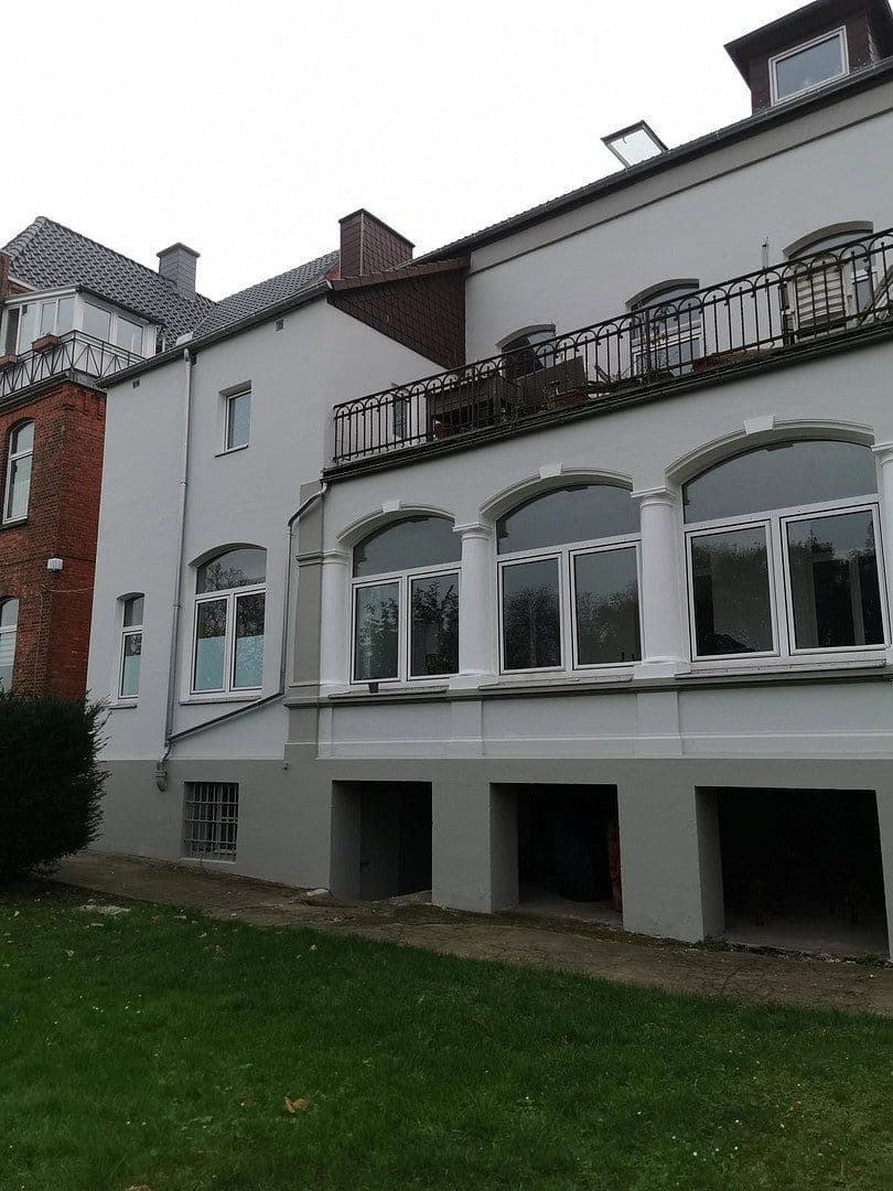 Pronájem bytu 7+1 181 m², Brückenkopf 8, Hameln, Dolní Sasko Pronájem bytu 7+1 181 m², Brückenkopf 8, Hameln, Dolní Sasko