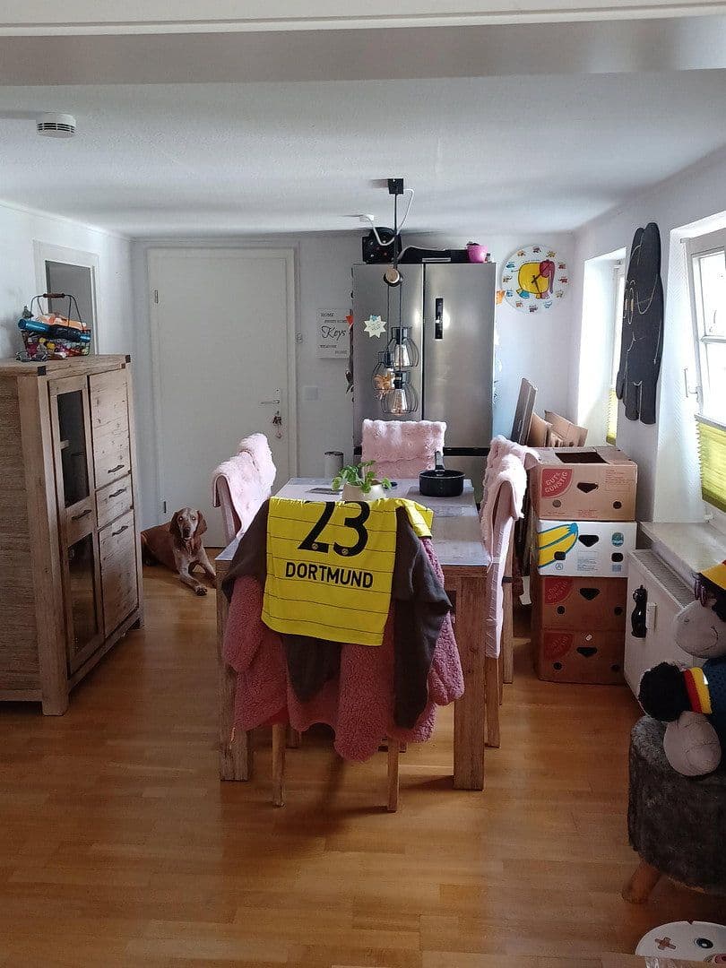 Pronájem bytu 4+1 105 m², Solingen, Severní Porýní-Vestfálsko Pronájem bytu 4+1 105 m², Solingen, Severní Porýní-Vestfálsko