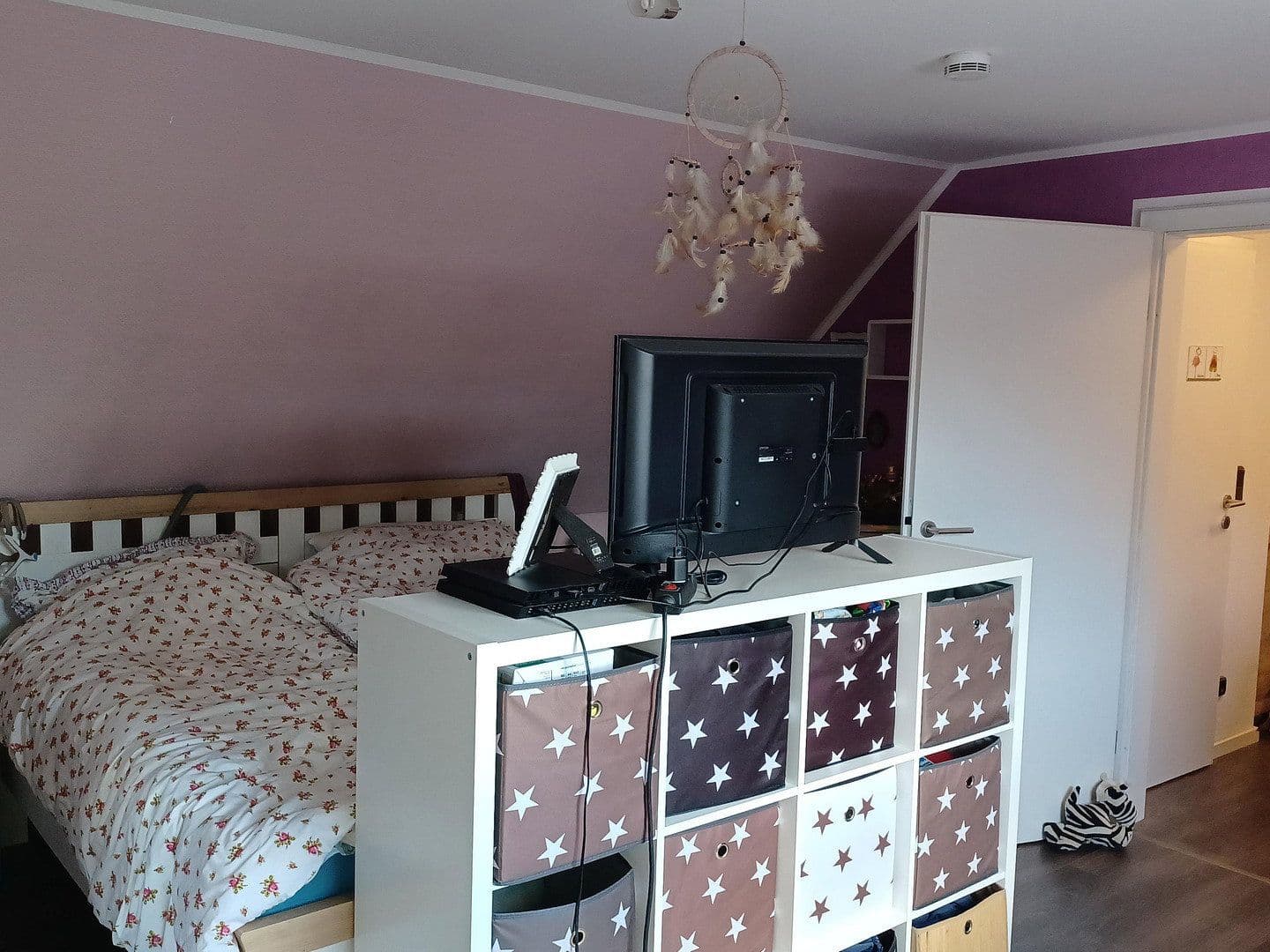 Pronájem bytu 4+1 105 m², Solingen, Severní Porýní-Vestfálsko Pronájem bytu 4+1 105 m², Solingen, Severní Porýní-Vestfálsko