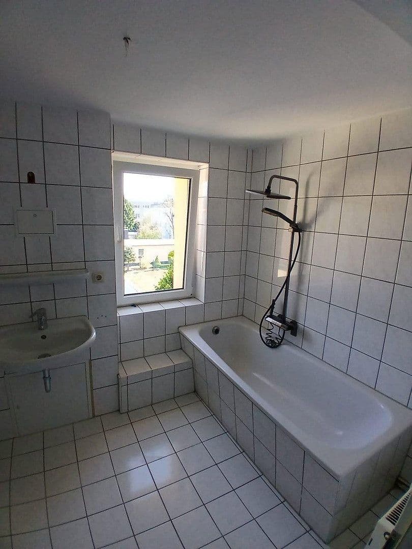 Pronájem bytu 4+1 73 m², Am Wasserturm 53, Köthen (Anhalt), Sasko-Anhaltsko Pronájem bytu 4+1 73 m², Am Wasserturm 53, Köthen (Anhalt), Sasko-Anhaltsko