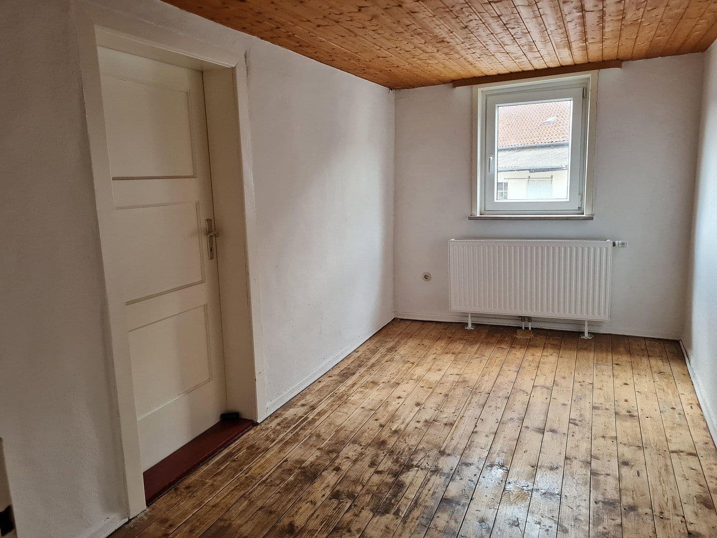 Prodej domu 303 m², pozemek 408 m², Rollshausen, Dolní Sasko Prodej domu 303 m², pozemek 408 m², Rollshausen, Dolní Sasko