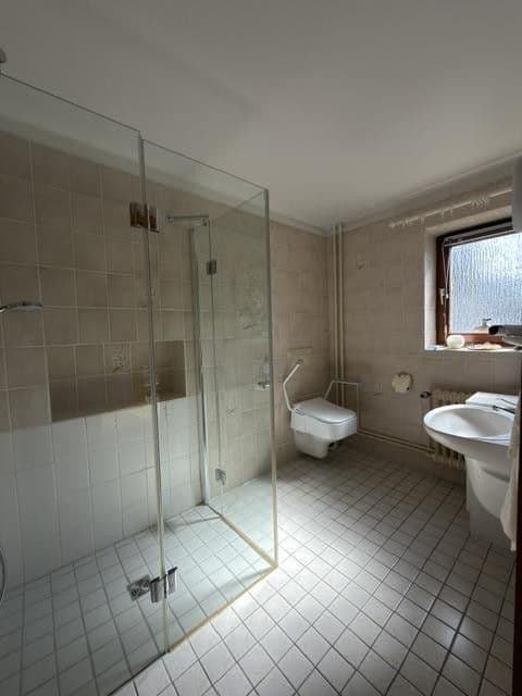 Prodej domu 142 m², pozemek 560 m², Melkstedtdiek 3, Šlesvik, Šlesvicko-Holštýnsko Prodej domu 142 m², pozemek 560 m², Melkstedtdiek 3, Šlesvik, Šlesvicko-Holštýnsko