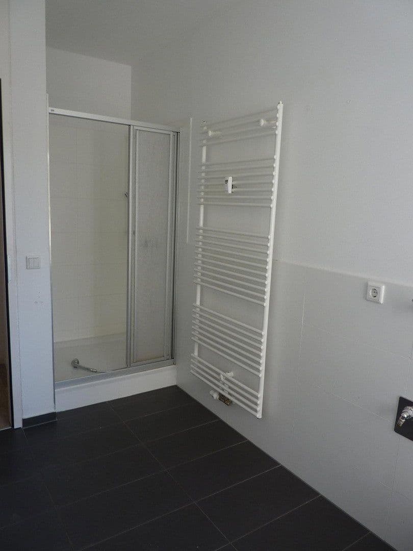 Pronájem bytu 4+kk 134 m², Jupiterstraße 22, Halle (Saale), Sasko-Anhaltsko Pronájem bytu 4+kk 134 m², Jupiterstraße 22, Halle (Saale), Sasko-Anhaltsko