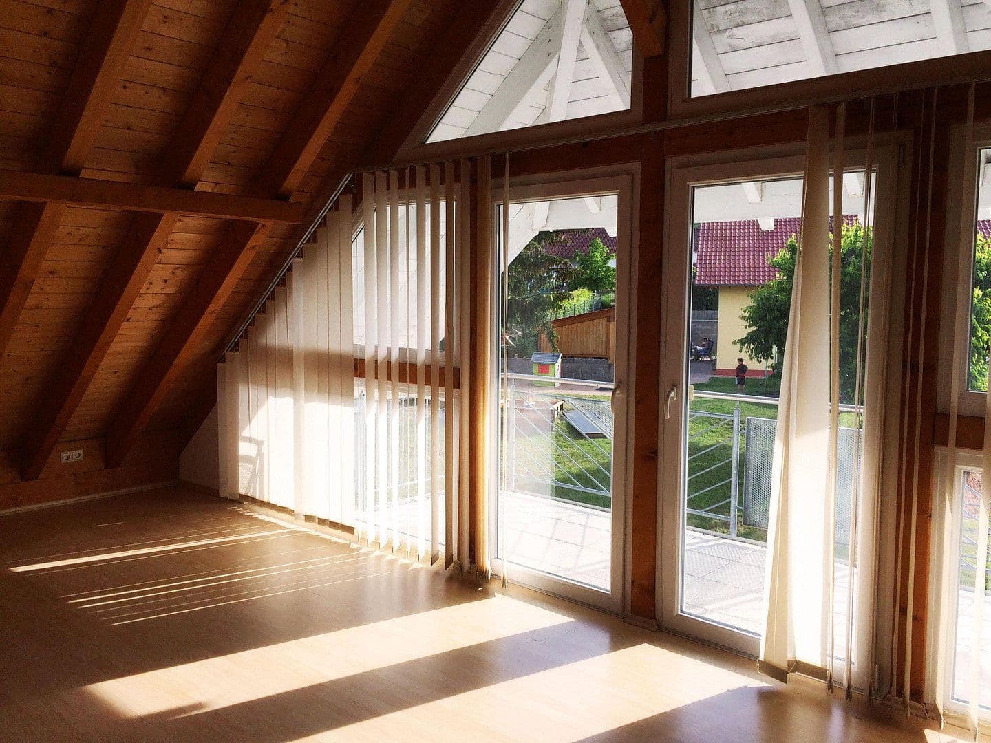 Prodej domu 290 m², pozemek 438 m², Queidersbach, Porýní-Falc Prodej domu 290 m², pozemek 438 m², Queidersbach, Porýní-Falc