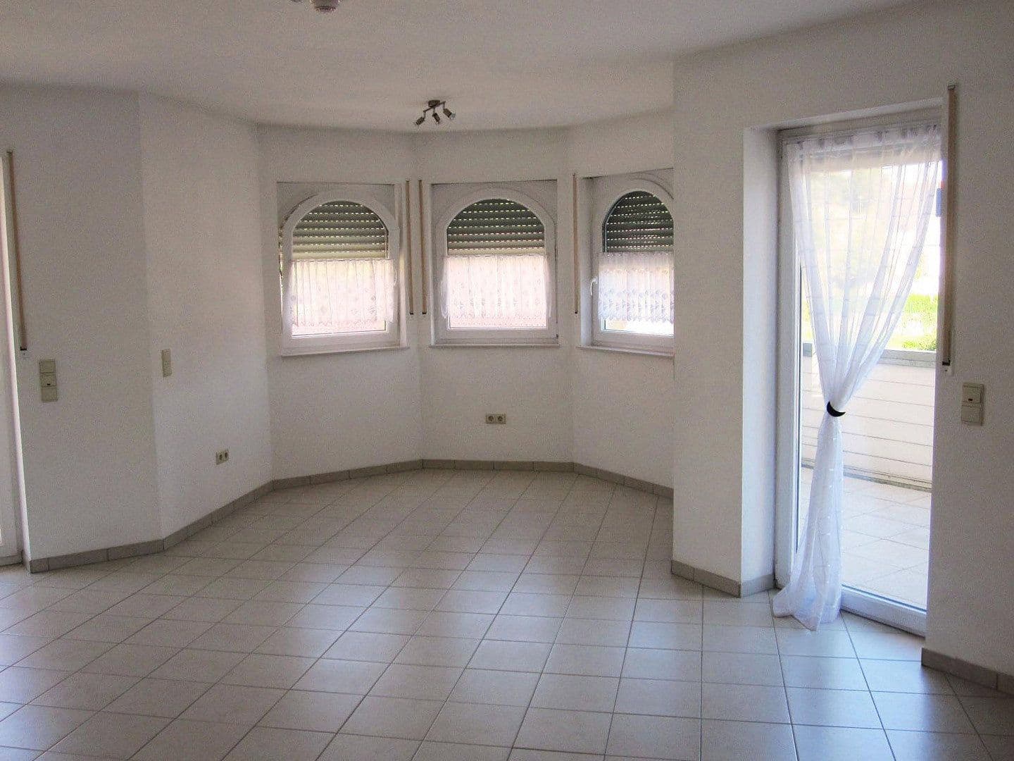 Prodej domu 290 m², pozemek 438 m², Queidersbach, Porýní-Falc Prodej domu 290 m², pozemek 438 m², Queidersbach, Porýní-Falc