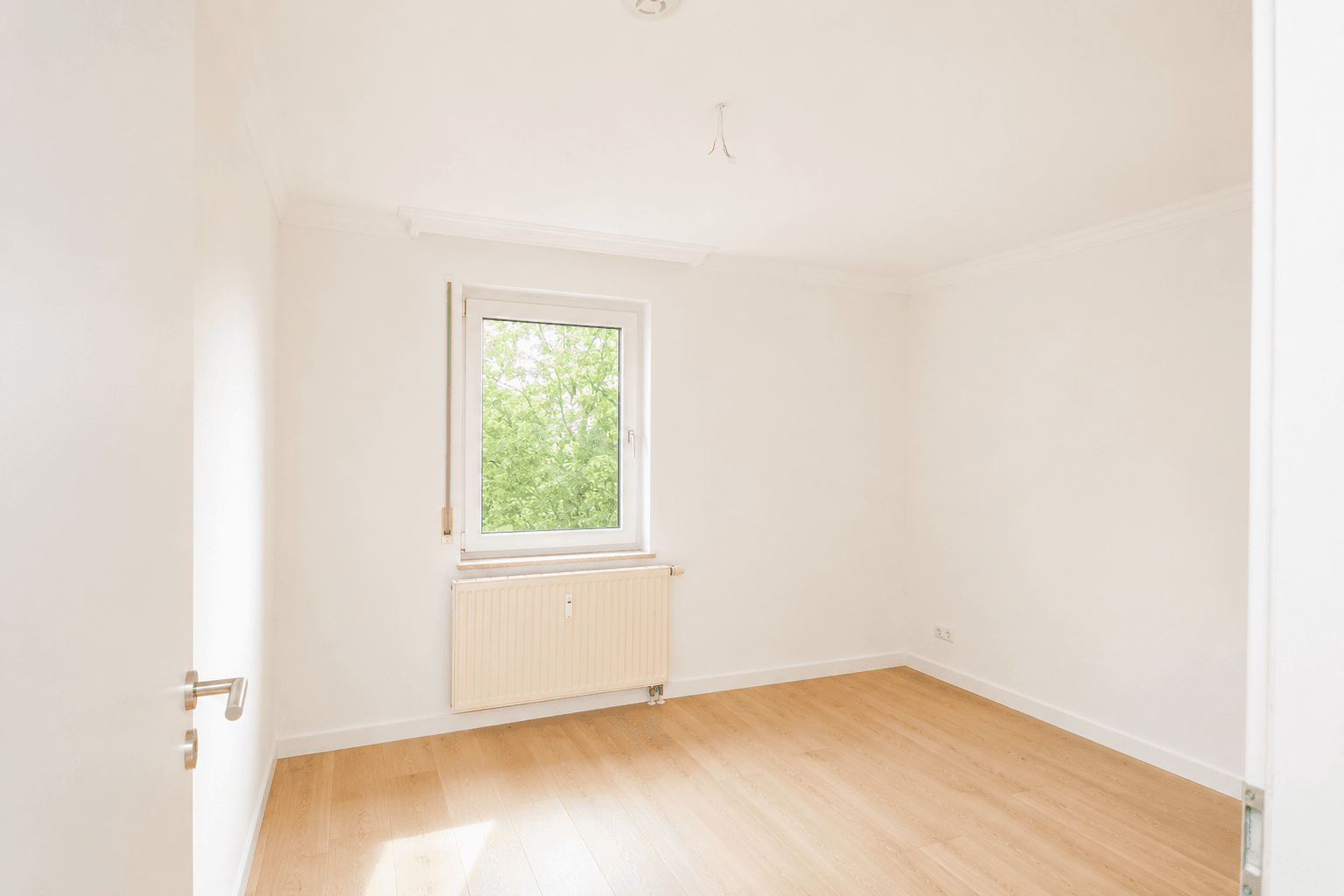 Prodej bytu 2+1 57 m², Gutsparkstraße 6/8, Leipzig, Sasko Prodej bytu 2+1 57 m², Gutsparkstraße 6/8, Leipzig, Sasko