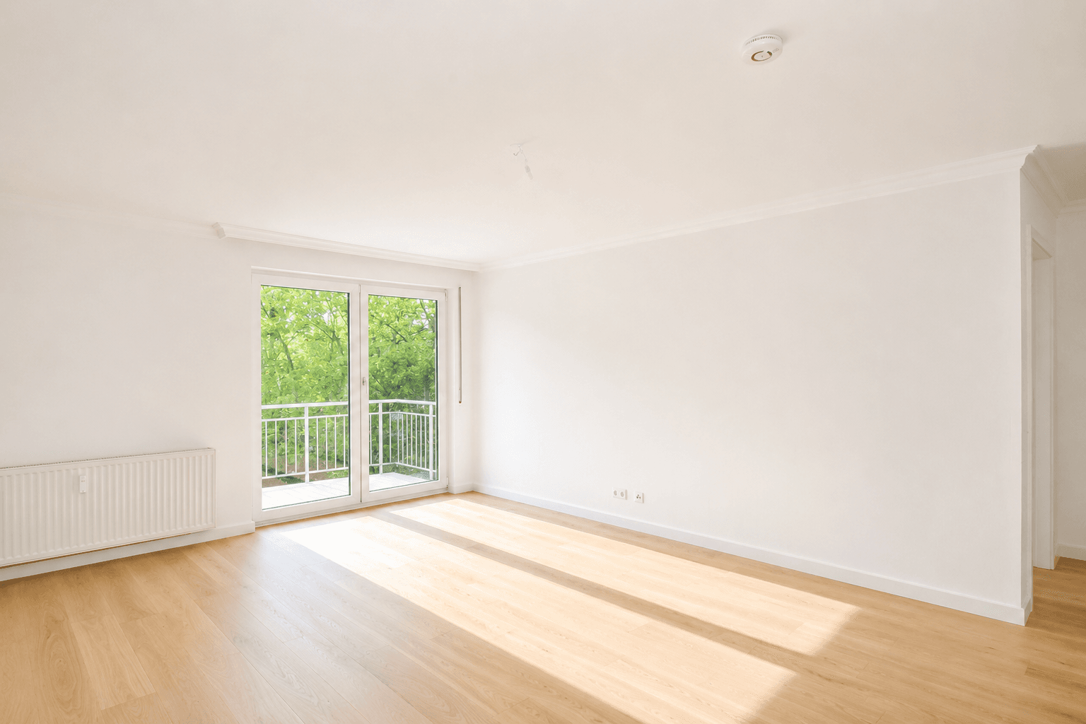 Prodej bytu 2+1 57 m², Gutsparkstraße 6/8, Leipzig, Sasko Prodej bytu 2+1 57 m², Gutsparkstraße 6/8, Leipzig, Sasko