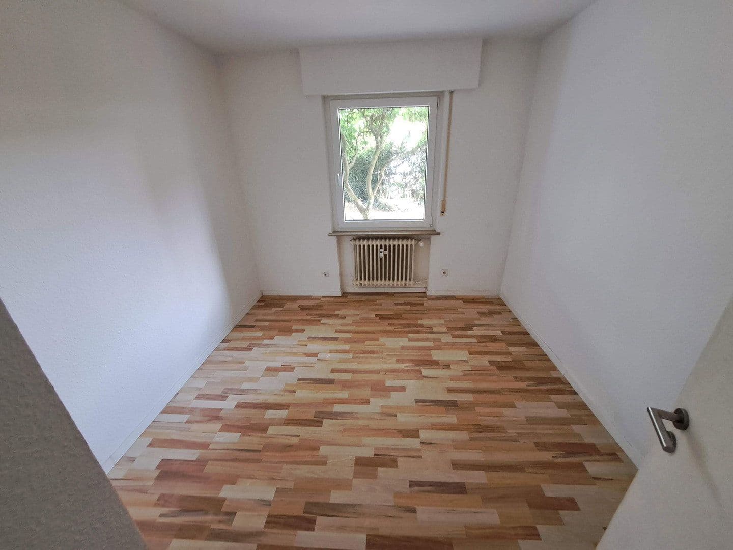 Pronájem bytu 4+1 88 m², Nelkenweg 14, Rudersberg, Bádensko-Württembersko Pronájem bytu 4+1 88 m², Nelkenweg 14, Rudersberg, Bádensko-Württembersko