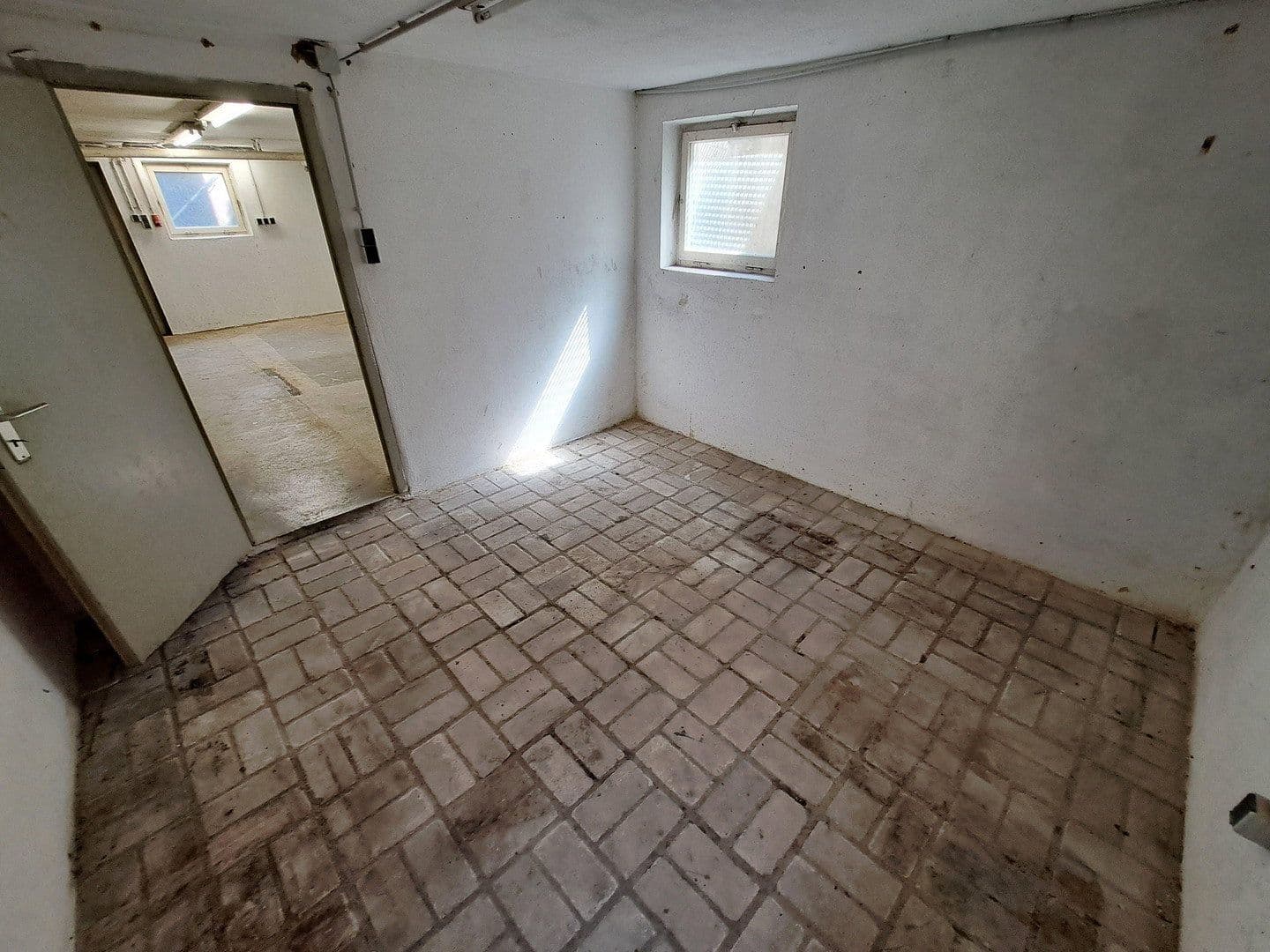 Pronájem bytu 4+1 88 m², Nelkenweg 14, Rudersberg, Bádensko-Württembersko Pronájem bytu 4+1 88 m², Nelkenweg 14, Rudersberg, Bádensko-Württembersko