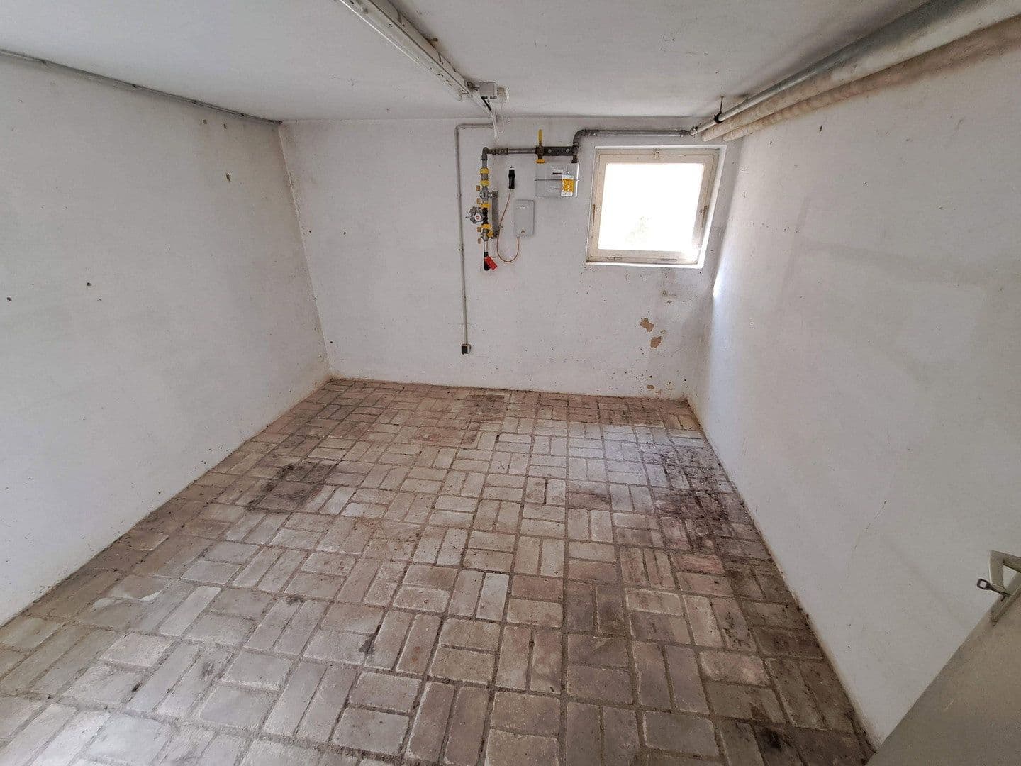 Pronájem bytu 4+1 88 m², Nelkenweg 14, Rudersberg, Bádensko-Württembersko Pronájem bytu 4+1 88 m², Nelkenweg 14, Rudersberg, Bádensko-Württembersko