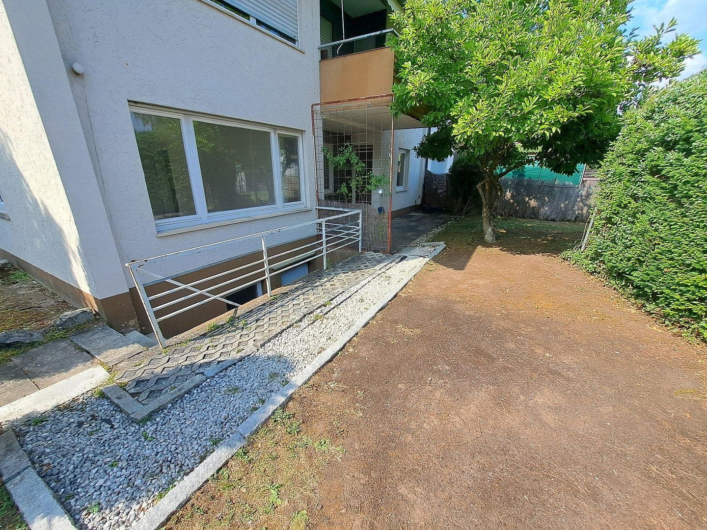 Pronájem bytu 4+1 88 m², Nelkenweg 14, Rudersberg, Bádensko-Württembersko Pronájem bytu 4+1 88 m², Nelkenweg 14, Rudersberg, Bádensko-Württembersko