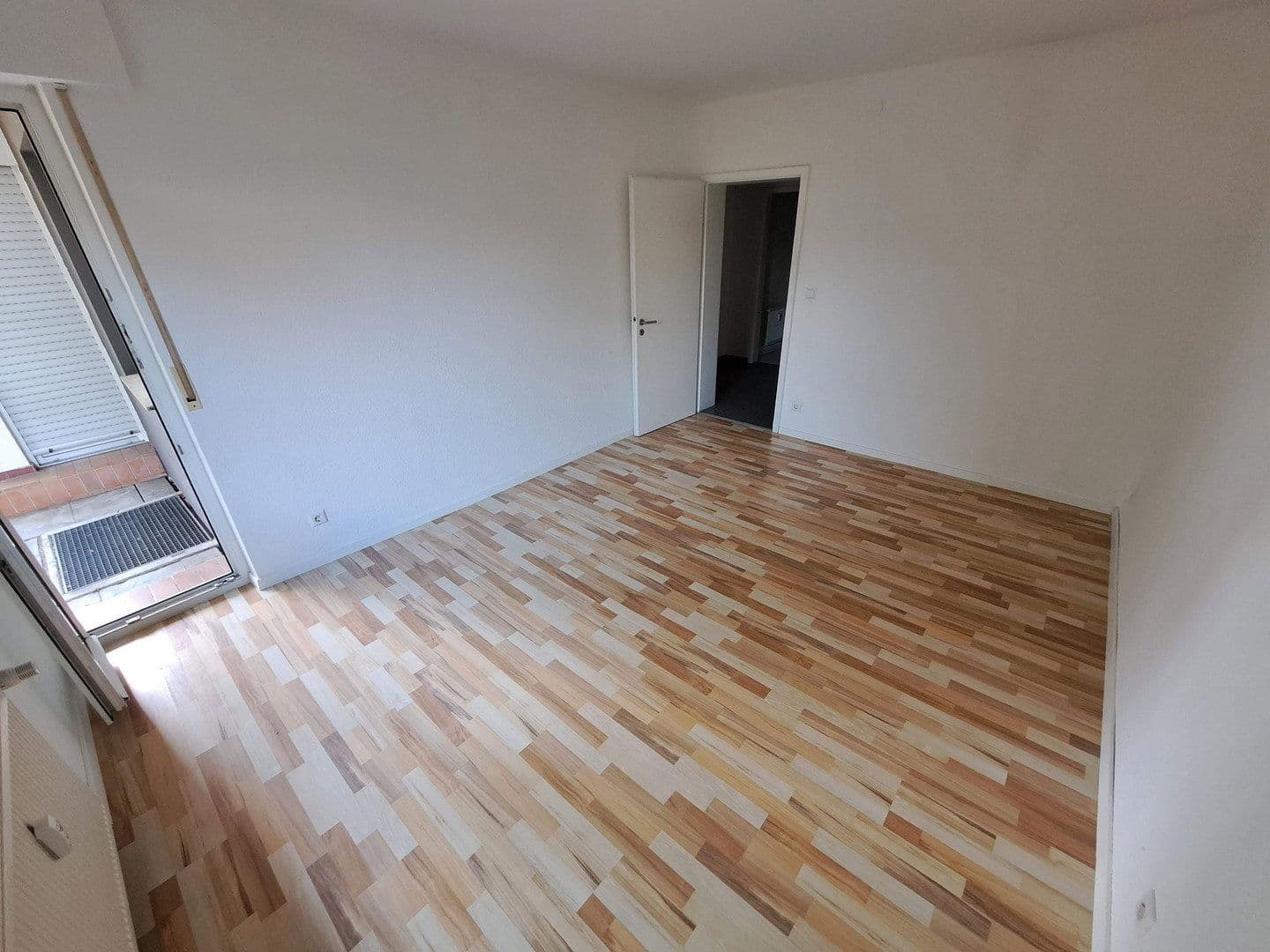 Pronájem bytu 4+1 88 m², Nelkenweg 14, Rudersberg, Bádensko-Württembersko Pronájem bytu 4+1 88 m², Nelkenweg 14, Rudersberg, Bádensko-Württembersko