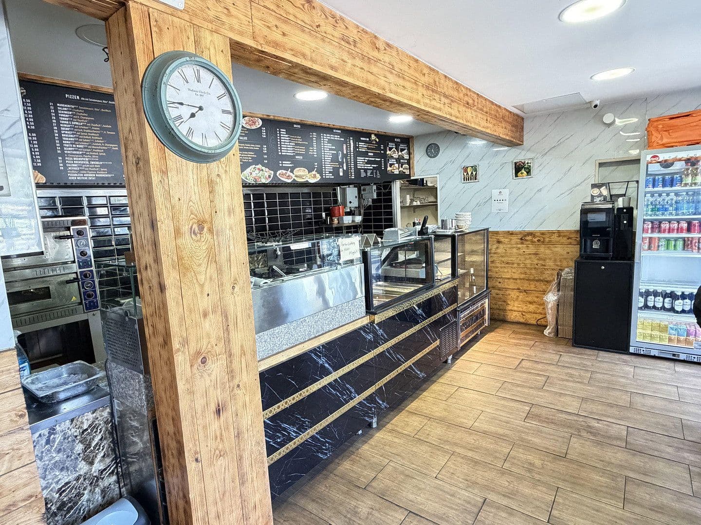 Pronájem nebytového prostoru 214 m², Lohbachstraße 8, Velbert, Severní Porýní-Vestfálsko Pronájem nebytového prostoru 214 m², Lohbachstraße 8, Velbert, Severní Porýní-Vestfálsko