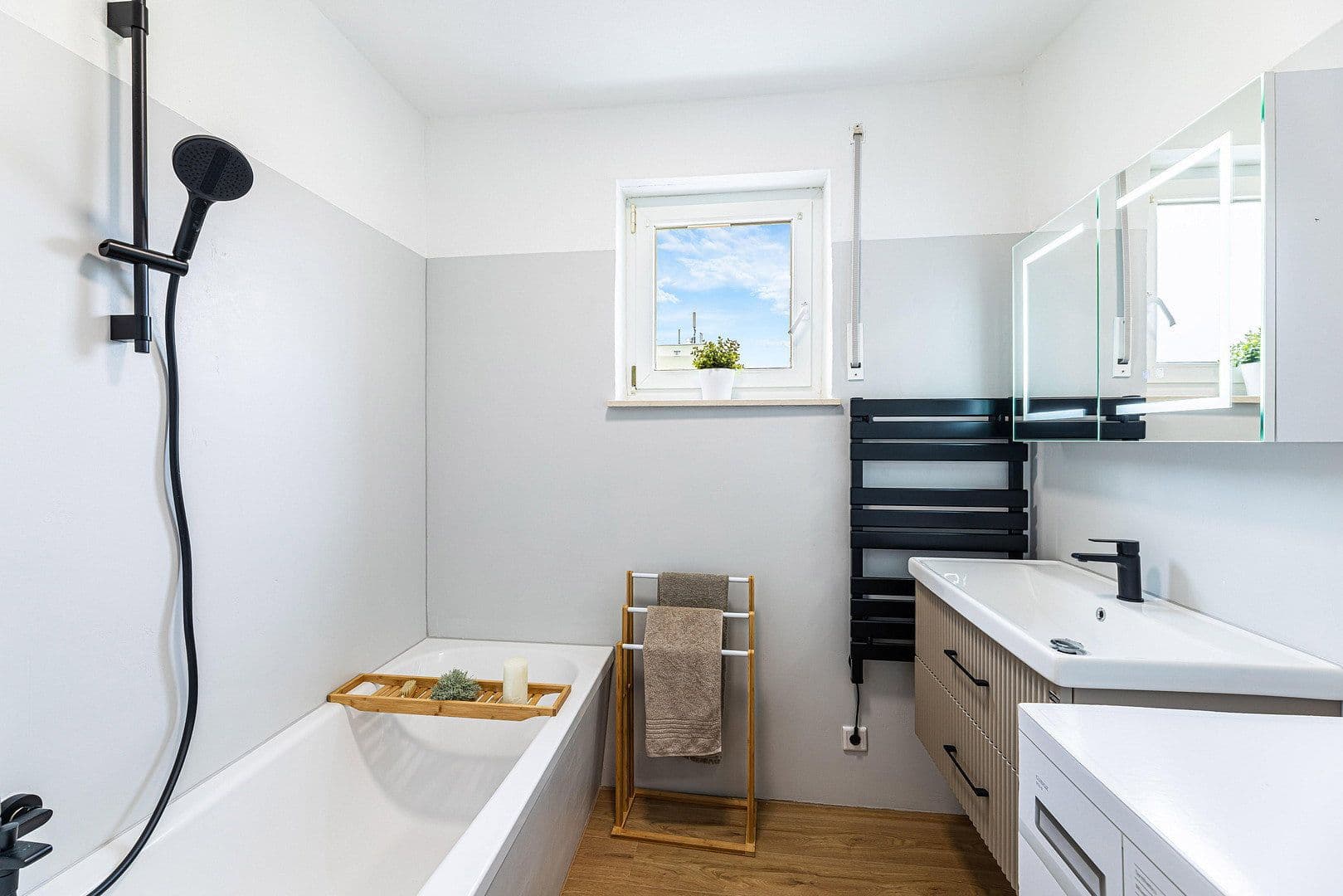 Prodej bytu 3+1 79 m², Seebachmarter 6, Hallstadt, Bavorsko Prodej bytu 3+1 79 m², Seebachmarter 6, Hallstadt, Bavorsko