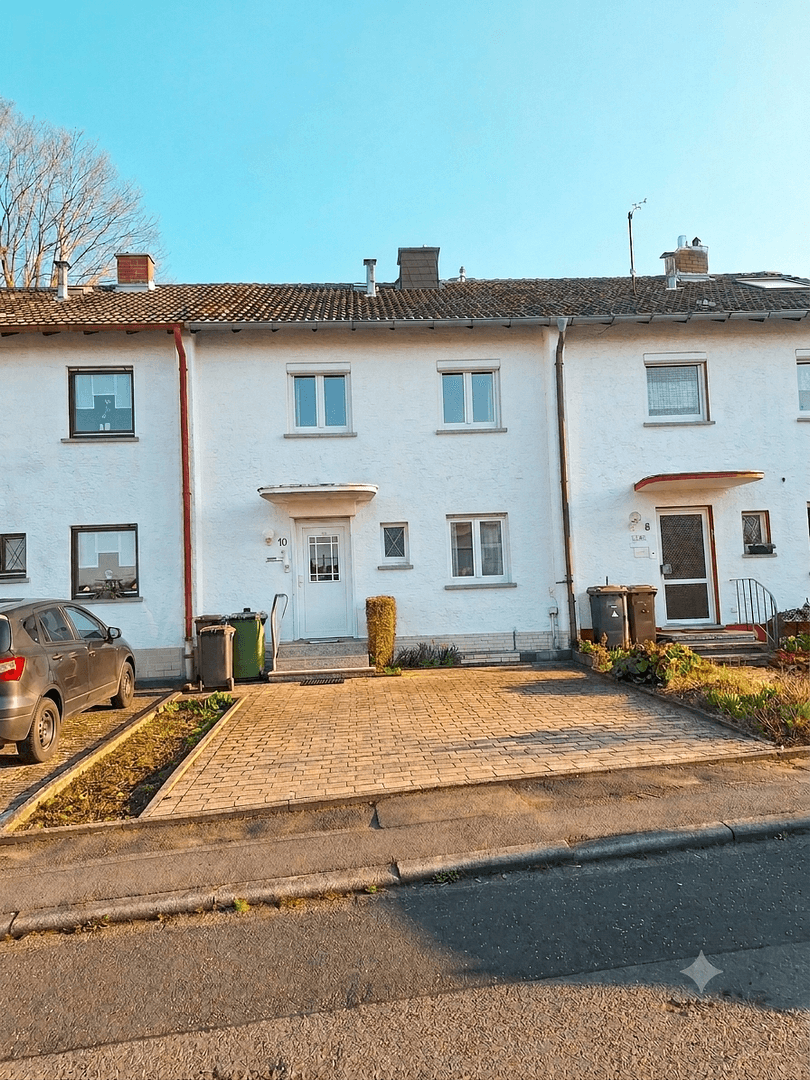 Prodej domu 97 m², pozemek 240 m², Kurfürst-Dietrich-Straße 10, Montabaur, Porýní-Falc Prodej domu 97 m², pozemek 240 m², Kurfürst-Dietrich-Straße 10, Montabaur, Porýní-Falc