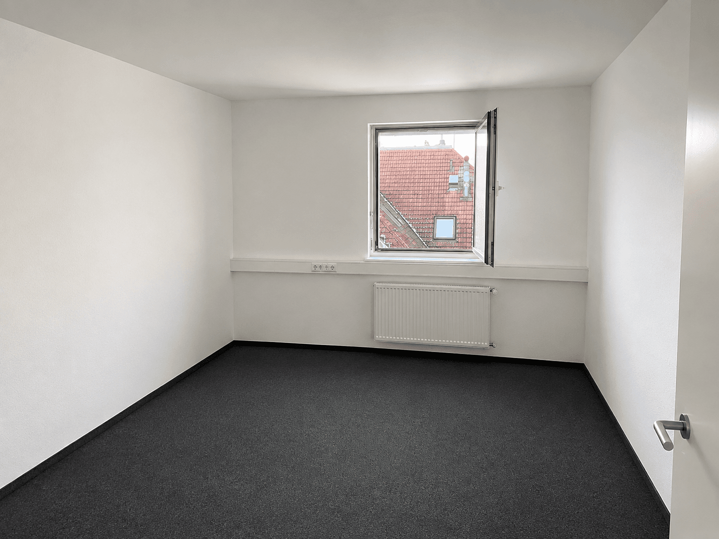 Pronájem bytu 4+kk 130 m², August-Ruf-Straße 4, Singen (Hohentwiel), Bádensko-Württembersko Pronájem bytu 4+kk 130 m², August-Ruf-Straße 4, Singen (Hohentwiel), Bádensko-Württembersko