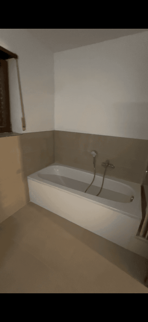 Pronájem bytu 3+1 105 m², Schifferstadt, Porýní-Falc Pronájem bytu 3+1 105 m², Schifferstadt, Porýní-Falc