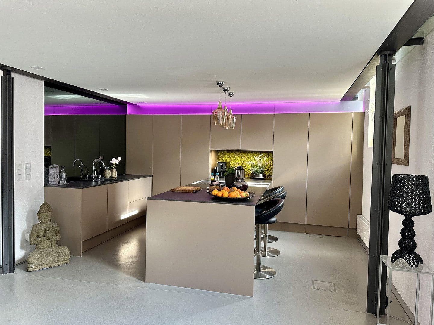 Prodej bytu 7+kk 293 m², Biberach an der Riß, Bádensko-Württembersko Prodej bytu 7+kk 293 m², Biberach an der Riß, Bádensko-Württembersko