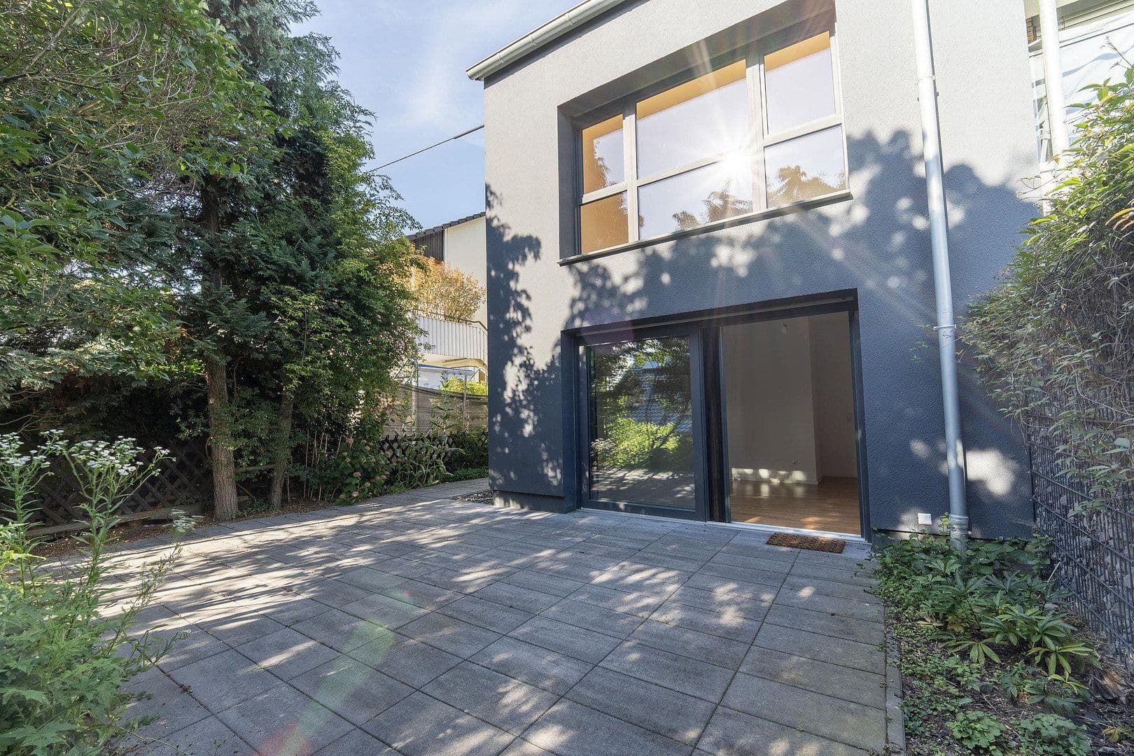 Pronájem bytu 4+1 210 m², Koblenz, Porýní-Falc Pronájem bytu 4+1 210 m², Koblenz, Porýní-Falc