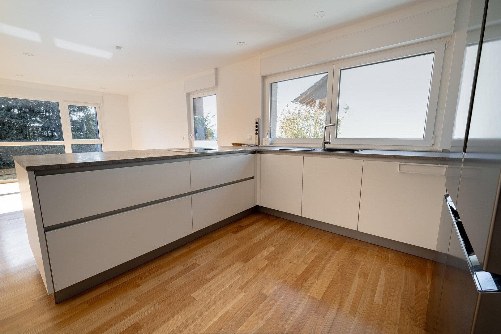 Pronájem bytu 4+1 210 m², Koblenz, Porýní-Falc Pronájem bytu 4+1 210 m², Koblenz, Porýní-Falc