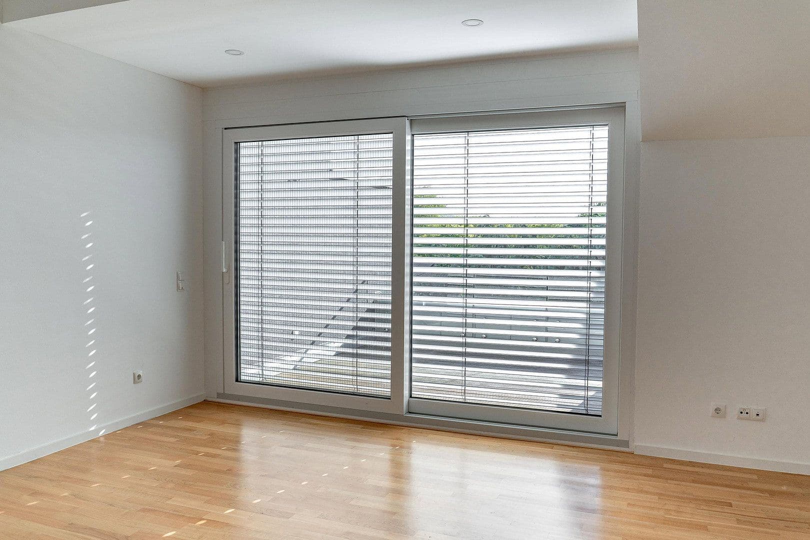 Pronájem bytu 4+1 210 m², Koblenz, Porýní-Falc Pronájem bytu 4+1 210 m², Koblenz, Porýní-Falc