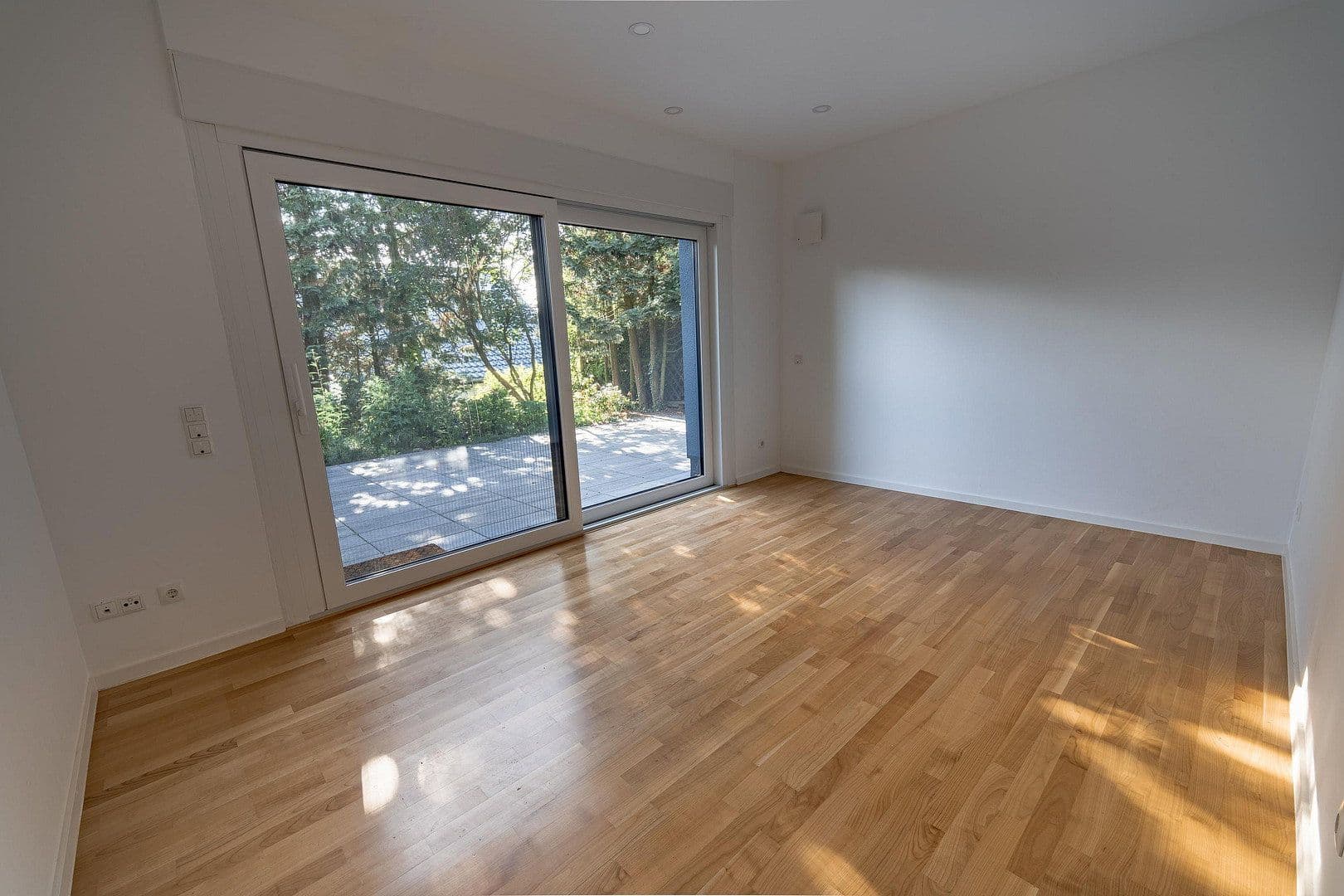 Pronájem bytu 4+1 210 m², Koblenz, Porýní-Falc Pronájem bytu 4+1 210 m², Koblenz, Porýní-Falc