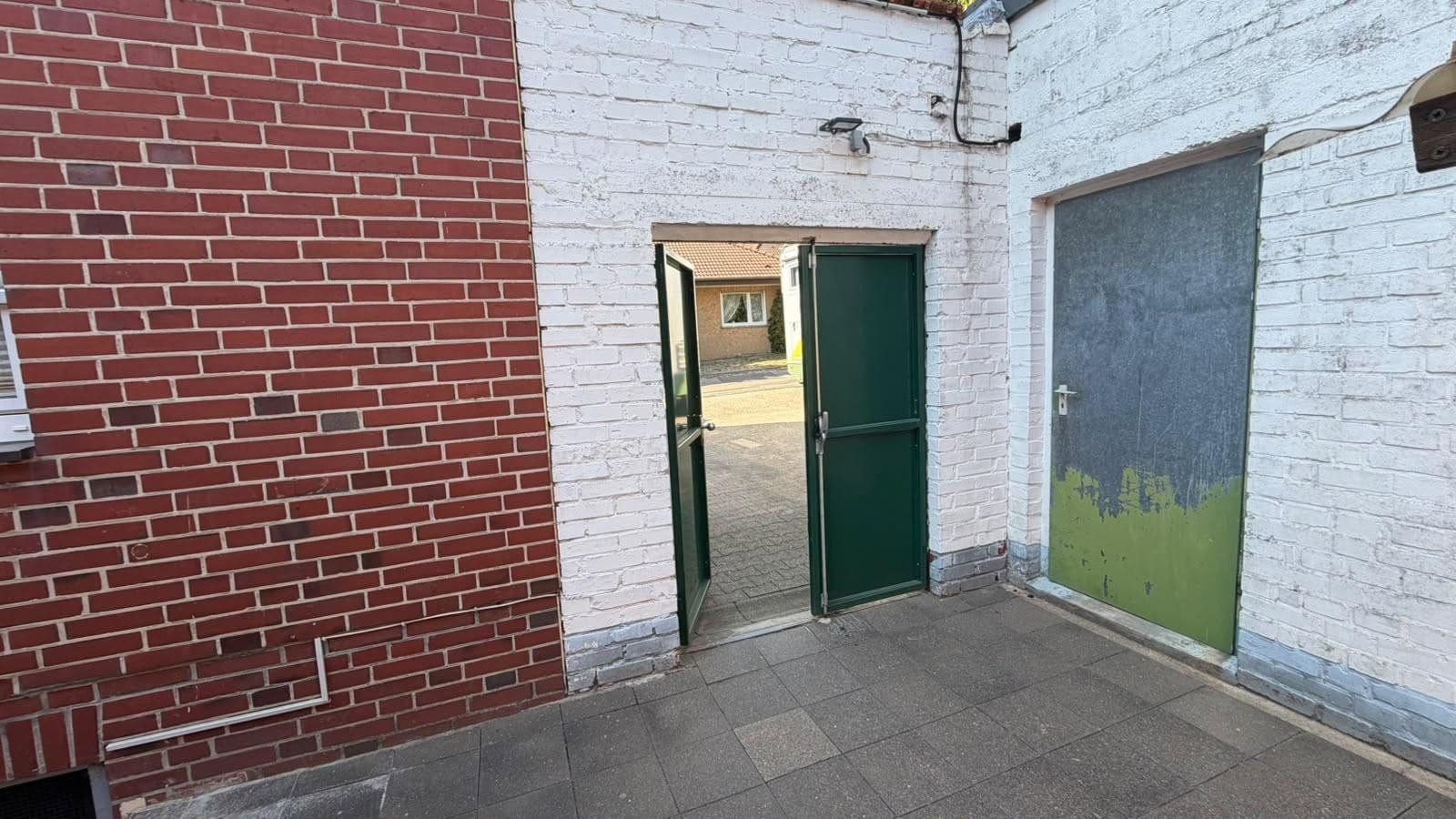 Prodej domu 240 m², pozemek 1.288 m², Wassenberg, Severní Porýní-Vestfálsko Prodej domu 240 m², pozemek 1.288 m², Wassenberg, Severní Porýní-Vestfálsko