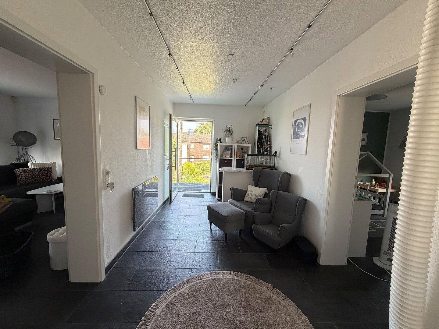 Prodej domu 240 m², pozemek 1.288 m², Wassenberg, Severní Porýní-Vestfálsko Prodej domu 240 m², pozemek 1.288 m², Wassenberg, Severní Porýní-Vestfálsko